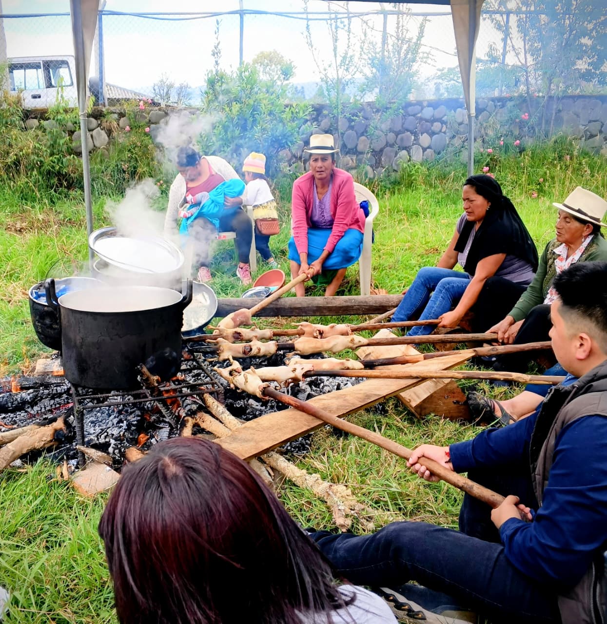 Comunidad ecuatoriana en su territorio